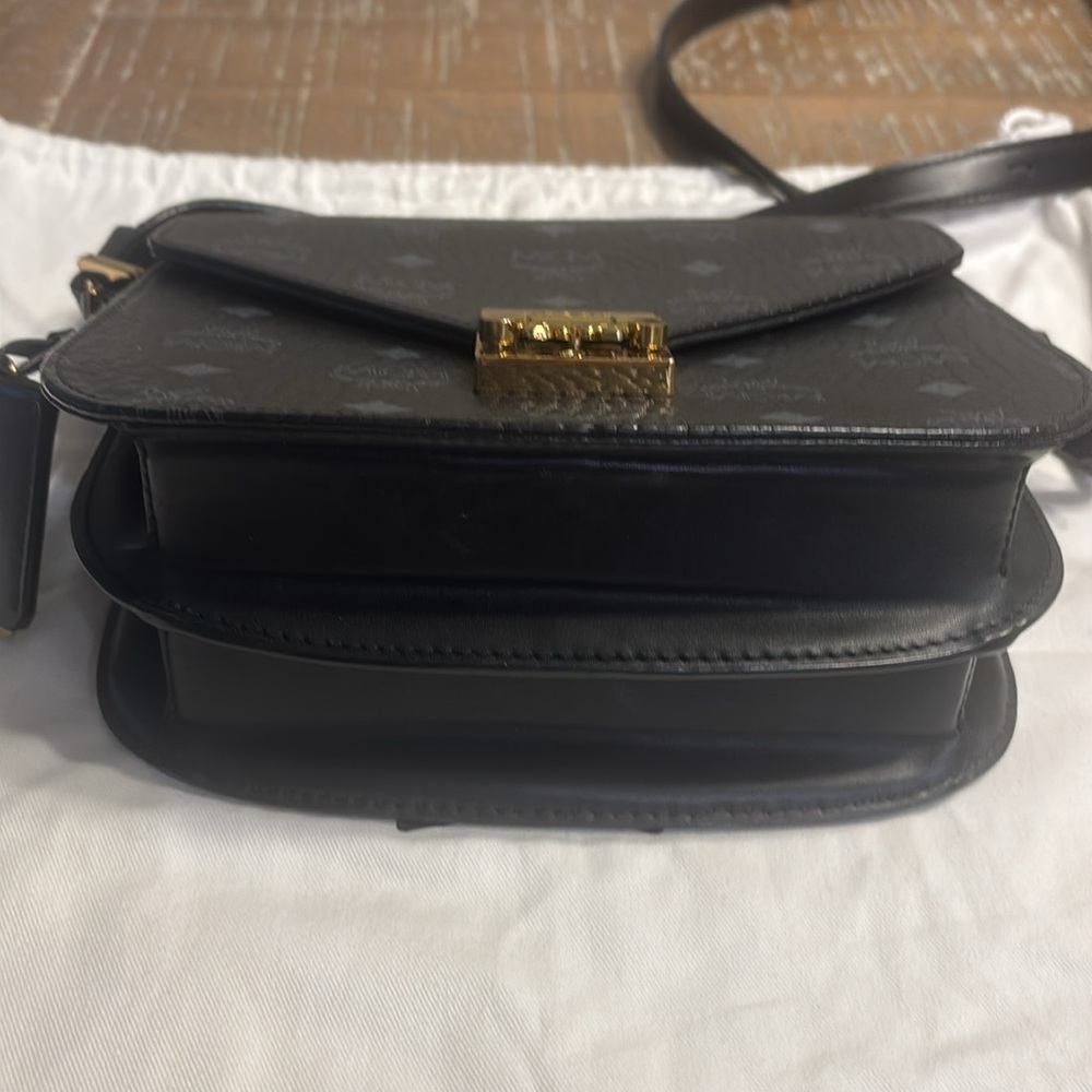 MCM Patrica crossbody bag - Picture 6 of 7